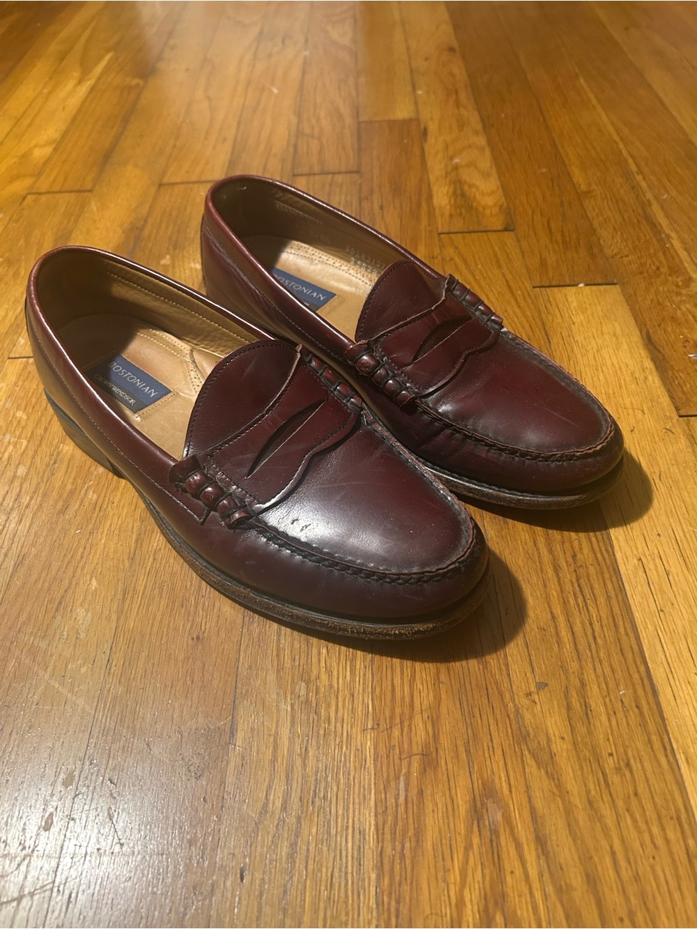 💸 Bostonian Men’s Burgundy Leather Old Money Penny Loafers